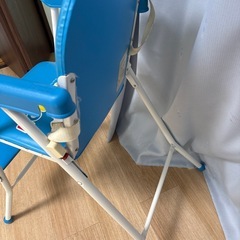 ドラえもんチェアの画像