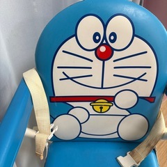 ドラえもんチェアの画像