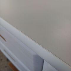 未使用訳あり 桐ベンチチェスト ホワイト 幅80 3杯 大引出しのみスライドレール付き 仕切り板付き　ローチェスト　白色の画像