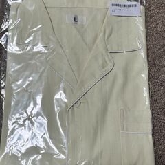 380円　前開き５分丈袖シャツ　ルームウェア　Ｌサイズ　クリーム色　寝間着　部屋着　入院の画像