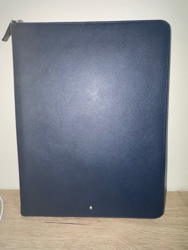 モンブラン　レザージップケース　A4ノートパッド