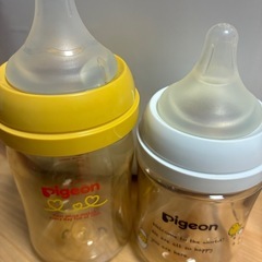 ピジョン　哺乳瓶2本の画像