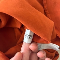 AZULトップスの画像