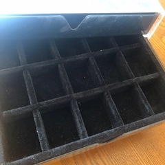 アクセサリーケースの画像