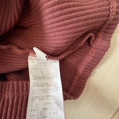 GYDAトップスの画像