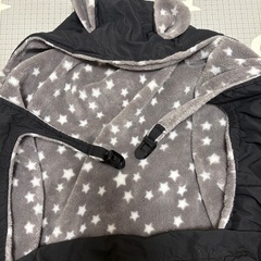 ベビーケープ　抱っこ紐　buddybuddy 防寒ケープの画像