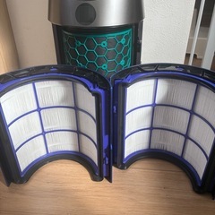 ダイソン　空気清浄機能付ファンヒーター/Pure Hot+Cool HP04
の画像