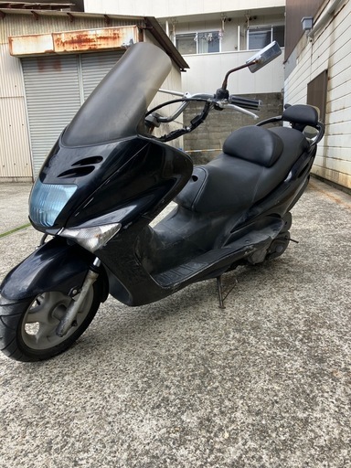 西成区長橋マジェスティ125fi 不具合ある為　軽トラ等で引き取り限定