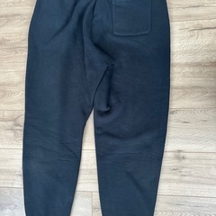 ユニクロ　セットアップ　メンズの画像