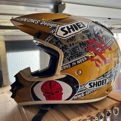 ヘルメットの画像