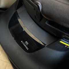 チャイルドシート　エールべべの画像