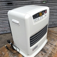 ダイニチ ブルーヒーター ファンヒーター FW-328NE 石油ストーブの画像