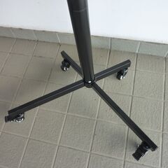 ※取引中/売約済*********** 　　　　　　未使用/新品　訳あり特価　テレビスタンド 単品 移動式 最大60インチ対応 高さ3段階 キャスター付  壁寄せ テレビ台 省スペース の画像