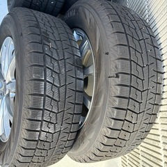215/65/16 スタッドレスタイヤの画像