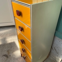 【昭和レトロポップ 】イエロー棚　引き出し　チェストの画像
