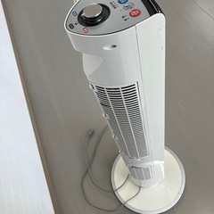ファンヒーター冷風機　リモコン付きの画像