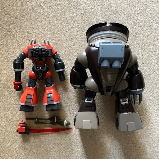 MGアッガイ、HGゾゴックガンダムプラモデル塗装完成品/現状品/一部折れ有り！早い引き取り者様を優先させて頂きます。宜しくお願い致します。。 MGアッガイ、HGゾゴックガンダムプラモデル塗装完成品/現状品/一部折れ