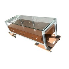 テレビボードの画像