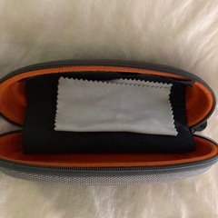 偏光サングラスの画像