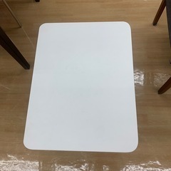 断捨離中　ローテーブルの画像