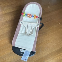 【お譲り先決定】ベビービョルン　バウンサー　おもちゃ付きの画像