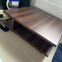 リビング　テーブルの画像