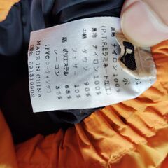 雪山登山テント泊のインナーシューズの画像