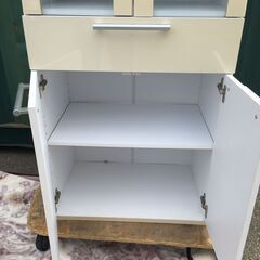JM20426S)食器棚/キッチンボード 幅：約60cm 高さ：約118cm  奥行：約40cm 中古品【取りに来られる方限定】の画像