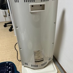 TEKNOS電気ストーブの画像