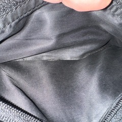 GUESS お財布ショルダーの画像