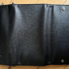 GUESS お財布ショルダーの画像