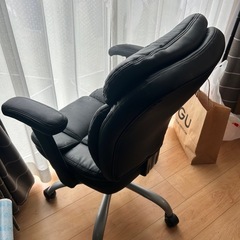 デスクチェア オフィスチェア キャスター付きの画像