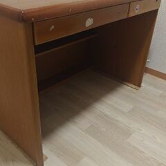 在宅勤務用デスクの画像