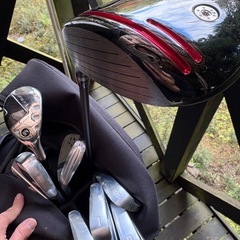 【総額約25万円ラウンド一周のみ使用】onoffゴルフセットの画像