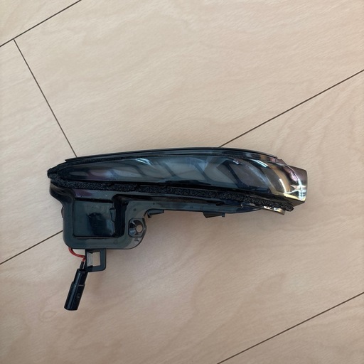 ドアミラーLEDシーケンシャルウインカー