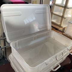 収納ボックス　1個500円　在庫2個　中古の画像