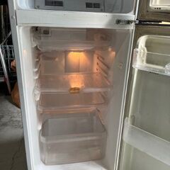 冷蔵庫無料で譲ります 三菱MR-16B-A 2002年製の画像