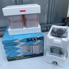 【未使用品】【SANYO DC-DA9 本体 サンヨー CD カセット ミニコンポ】 の画像