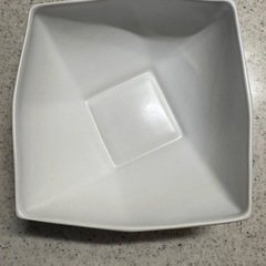 おしゃれな食器 と生活雑貨の画像