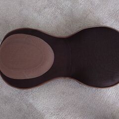 美品 背筋がGUUUN 美姿勢座椅子コンパクトの画像