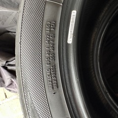 組み換え工賃込み！貨物用タイヤ2本5分山 215/55r17 TOYO NANOENARGY 3plus
の画像