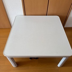 こたつテーブル の画像