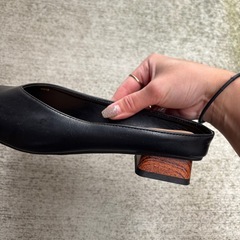 ウッドソール　パンプスの画像