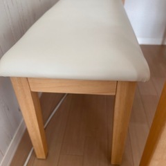 ダイニングテーブルセット(4点)の画像