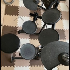 電子ドラムYAMAHA dtx400k　の画像