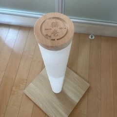 ネコ爪研ぎポールの画像