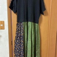 ニコアンド　MODE NORM CORE リメイクライクフラワーワンピース Mサイズの画像