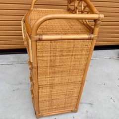 籐箪笥の画像