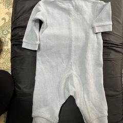長袖ロンパース(７０サイズ大きめ)の画像