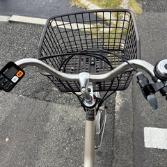 中古美品20インチ Panasonic電動アシスト自転車　8Ah 大阪の画像